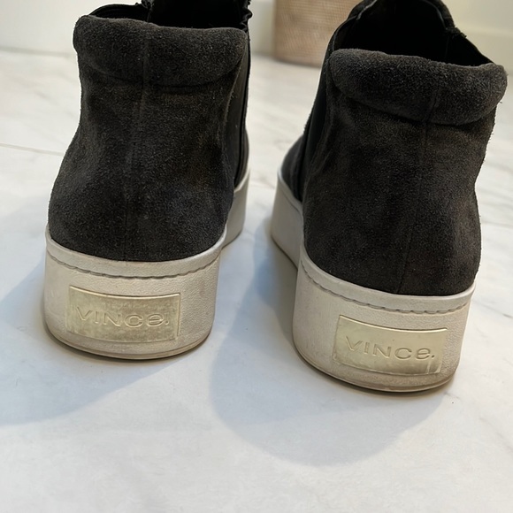 Vince Wade High Top Sneaker - Picture 3 of 4